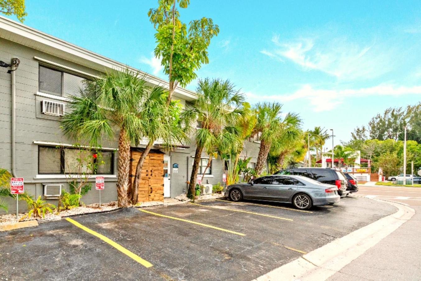 Boutique Beach Retreat St. Pete Beach Kültér fotó