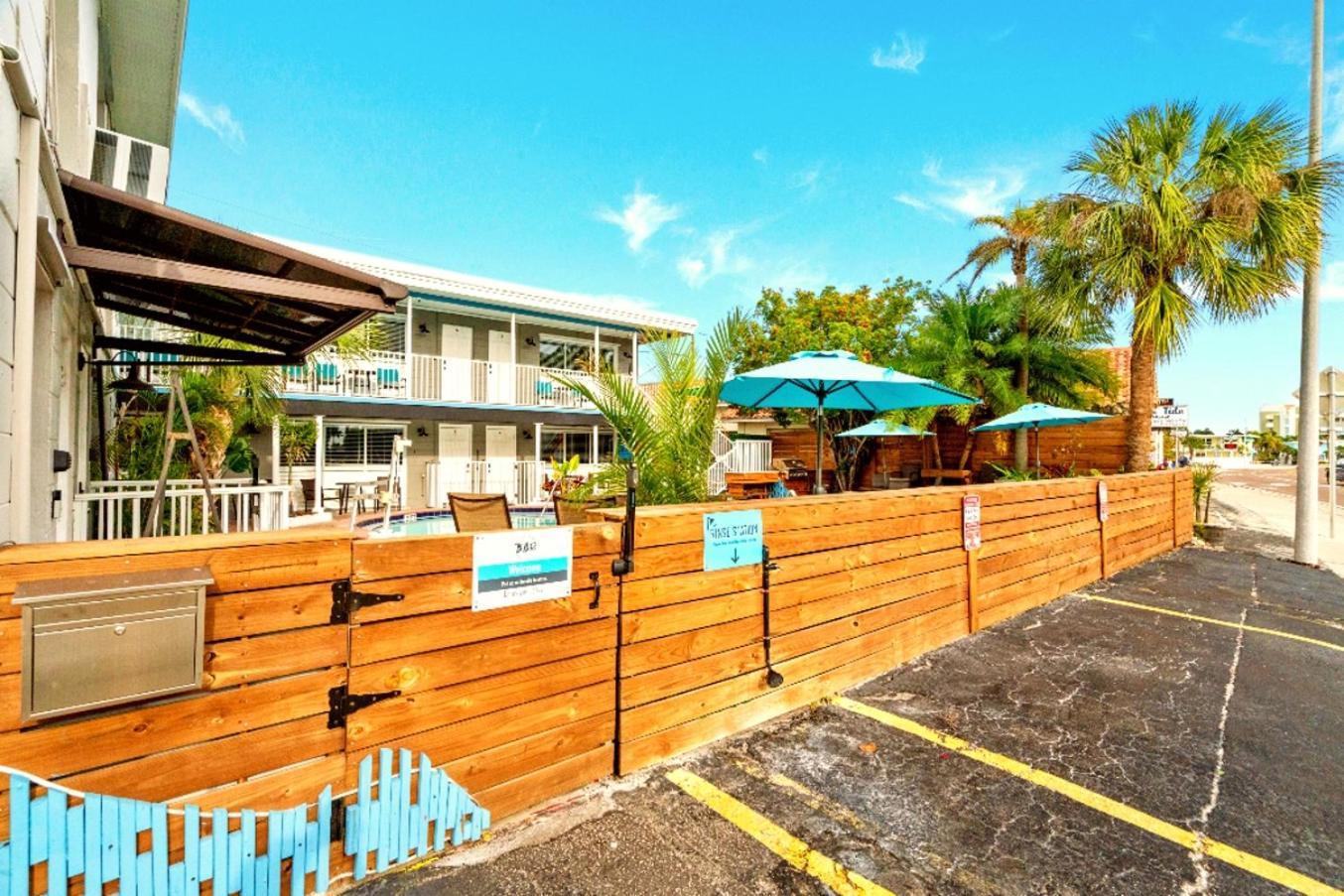 Boutique Beach Retreat St. Pete Beach Kültér fotó