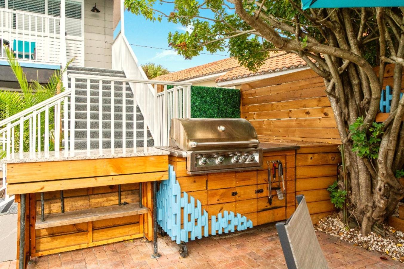 Boutique Beach Retreat St. Pete Beach Kültér fotó